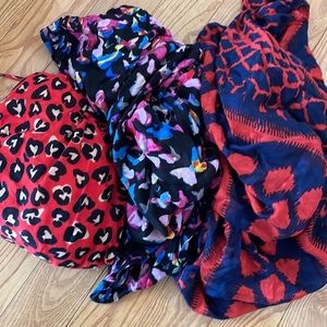 Bundle of Stella and dot scarves